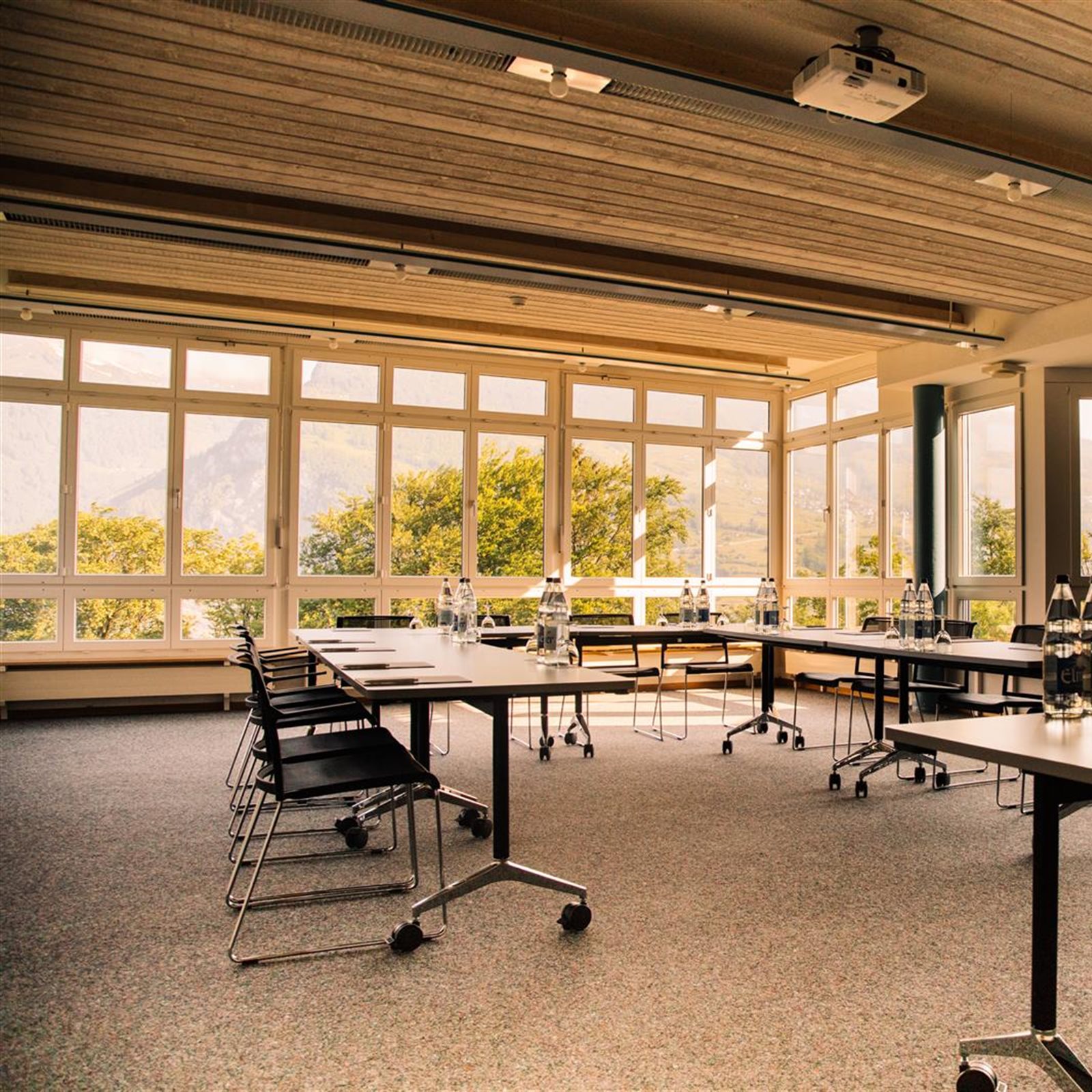 Séminaires d'affaires - Seminarhotel Schweiz - Ferien, Seminare, Hotel und Hochzeiten in Filzbach, Glarus, Schweiz im Glarnerland