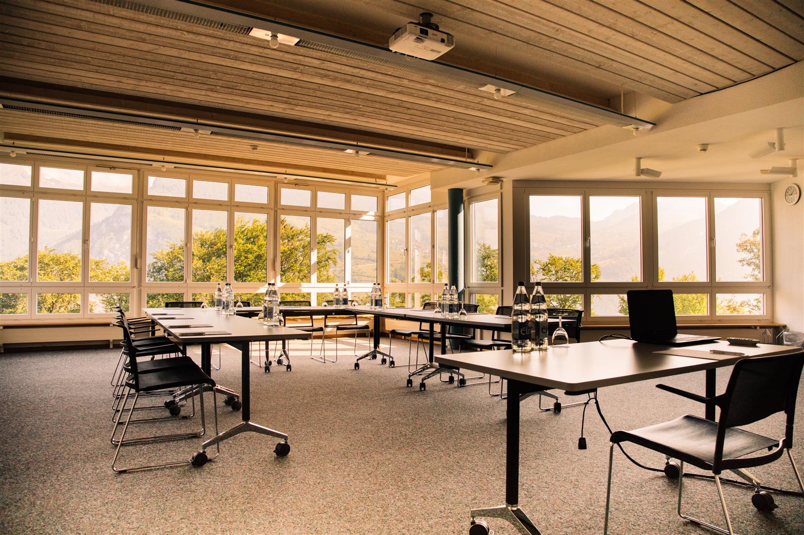 Séminaires d'affaires - Seminarhotel Schweiz - Ferien, Seminare, Hotel und Hochzeiten in Filzbach, Glarus, Schweiz im Glarnerland