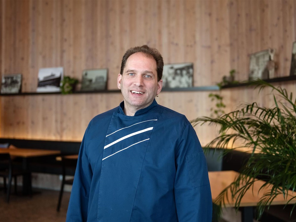 Sven - Seminarhotel Lihn: Ferien, Seminare und Bankette im Glarnerland, Glarus über dem Walensee