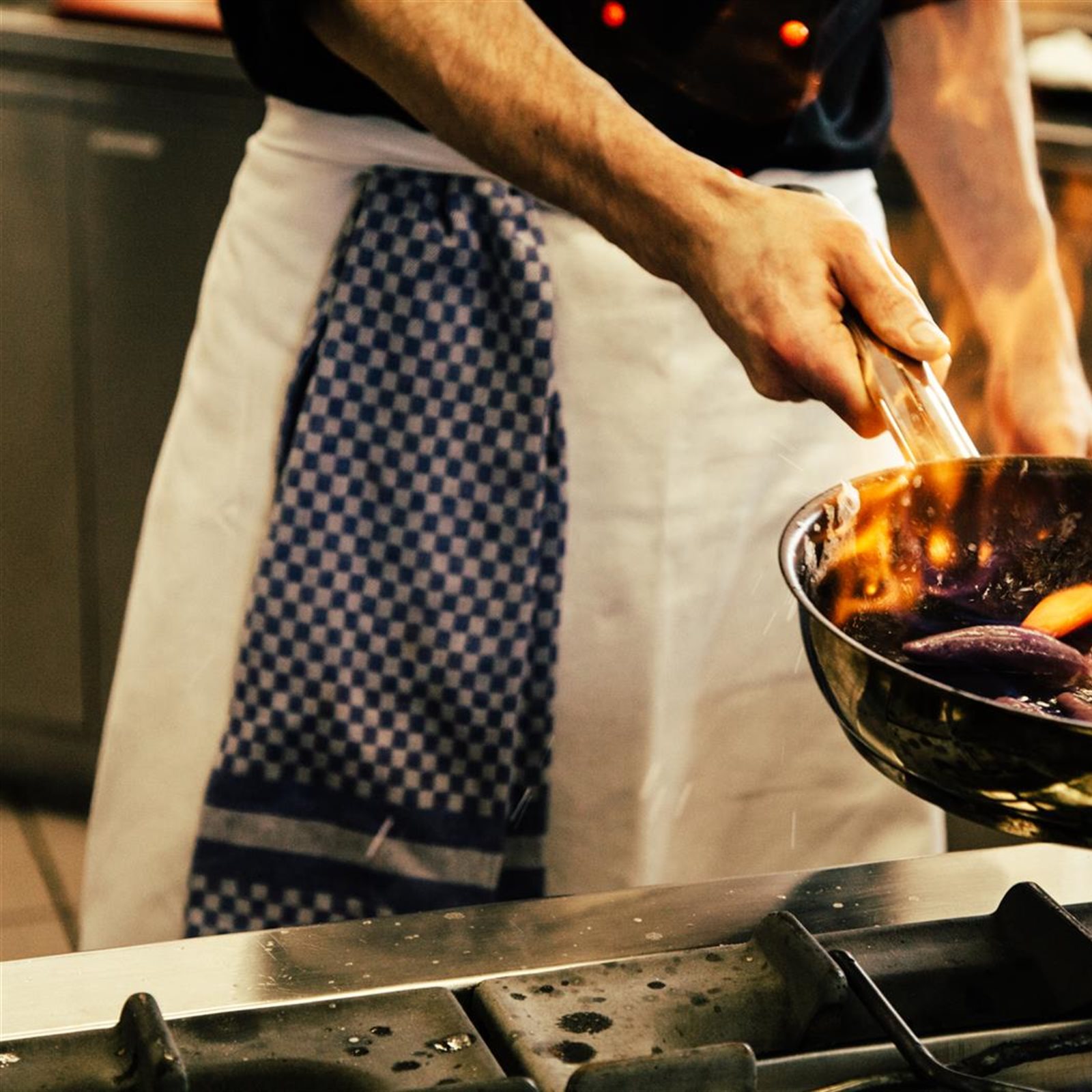 Unsere freien Stellen - Seminarhotel Schweiz - Ferien, Seminare, Hotel und Hochzeiten in Filzbach, Glarus, Schweiz im Glarnerland