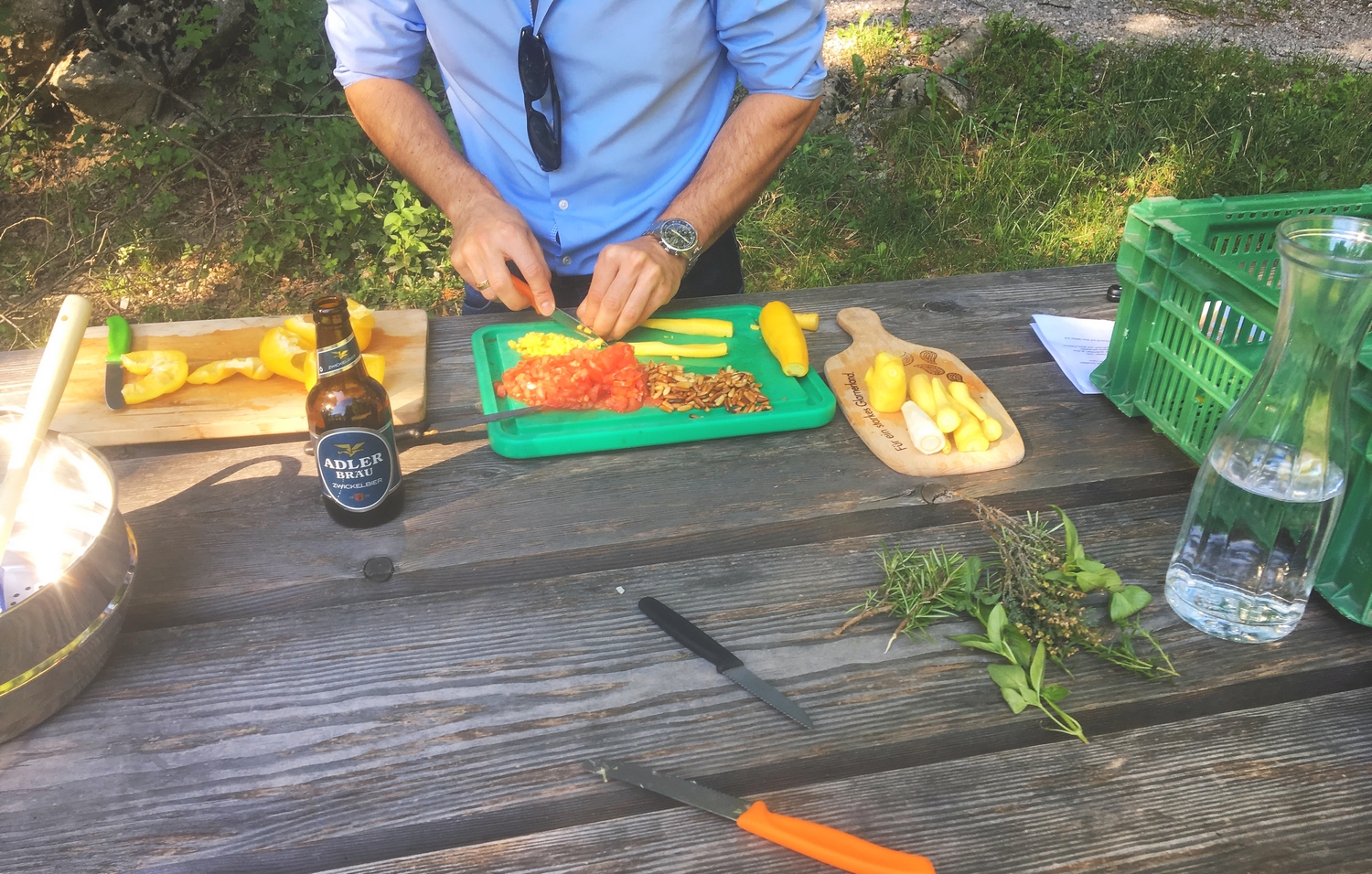 Outdoor Teamkochen - Seminarhotel Schweiz - Ferien, Seminare, Hotel und Hochzeiten in Filzbach, Glarus, Schweiz im Glarnerland