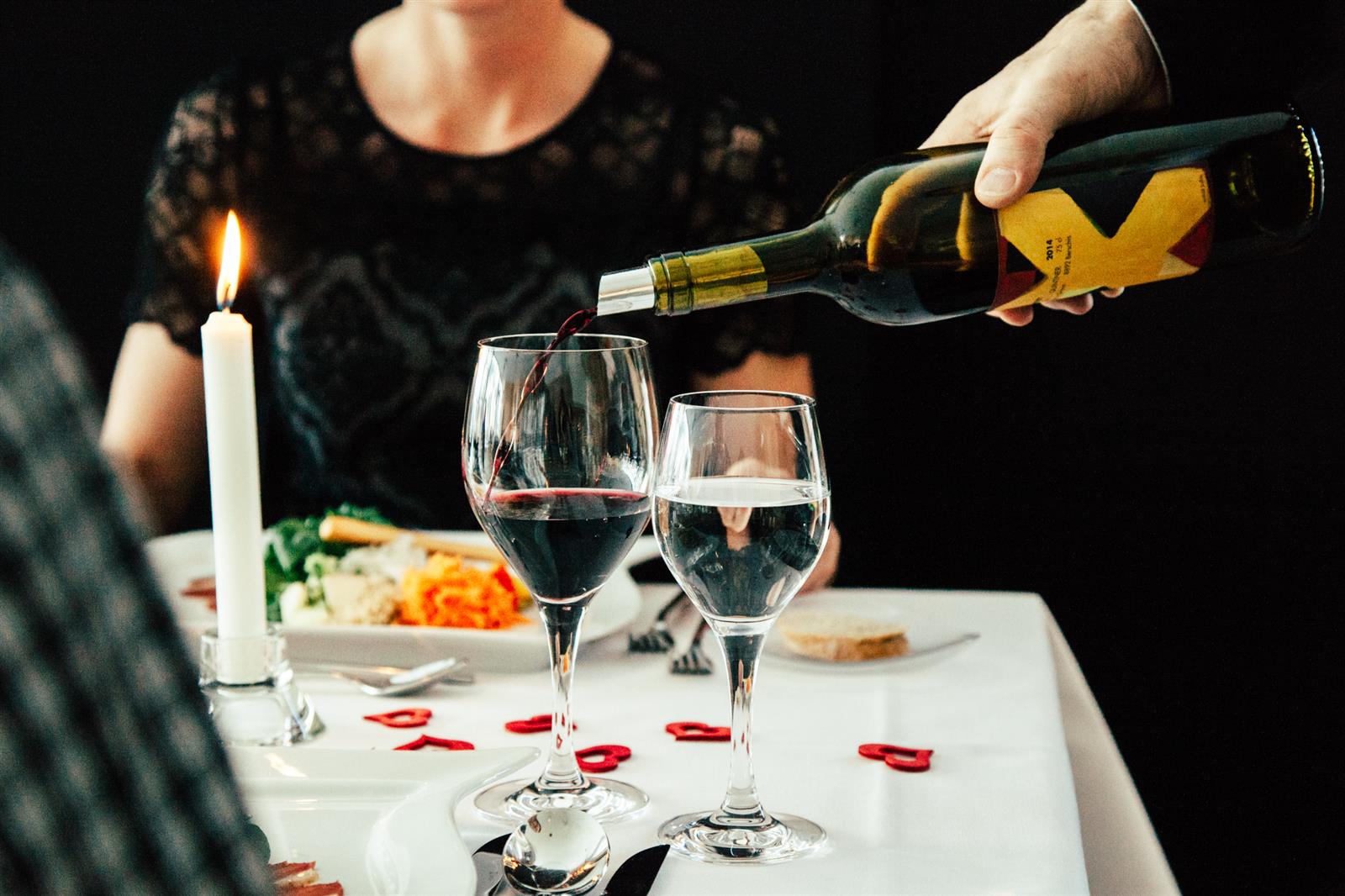 Ein Abendessen für 2 Personen - Seminarhotel Schweiz - Ferien, Seminare, Hotel und Hochzeiten in Filzbach, Glarus, Schweiz im Glarnerland