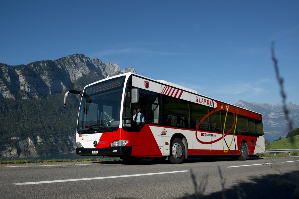 We offer you the public transport - Seminarhotel Schweiz - Ferien, Seminare, Hotel und Hochzeiten in Filzbach, Glarus, Schweiz im Glarnerland