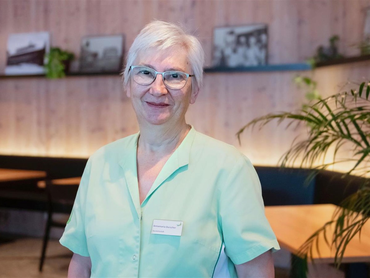 Annamaria - Seminarhotel Lihn: Ferien, Seminare und Bankette im Glarnerland, Glarus über dem Walensee