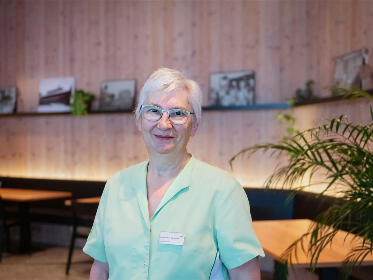 Annamaria - Seminarhotel Lihn: Ferien, Seminare und Bankette im Glarnerland, Glarus über dem Walensee