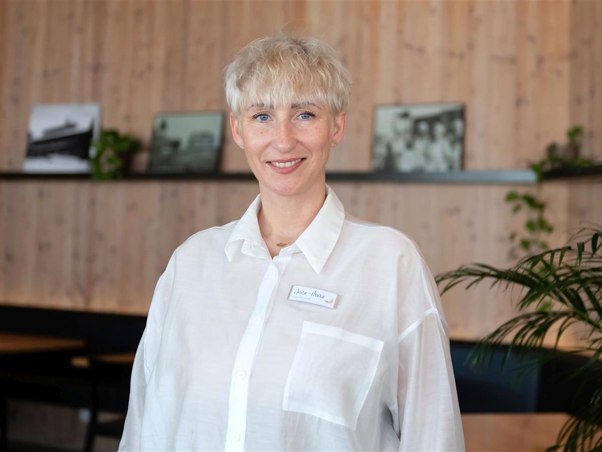 Anna - Seminarhotel Lihn: Ferien, Seminare und Bankette im Glarnerland, Glarus über dem Walensee