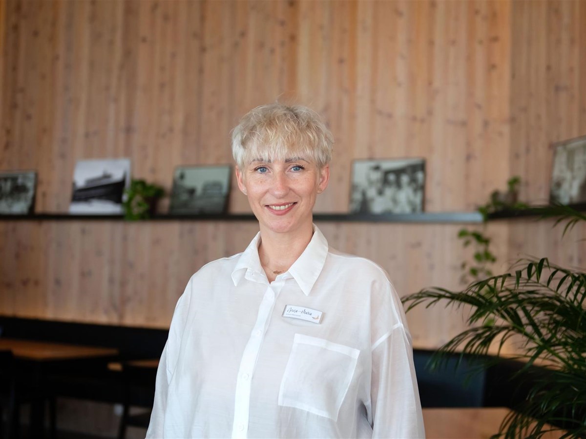 Anna - Seminarhotel Lihn: Ferien, Seminare und Bankette im Glarnerland, Glarus über dem Walensee