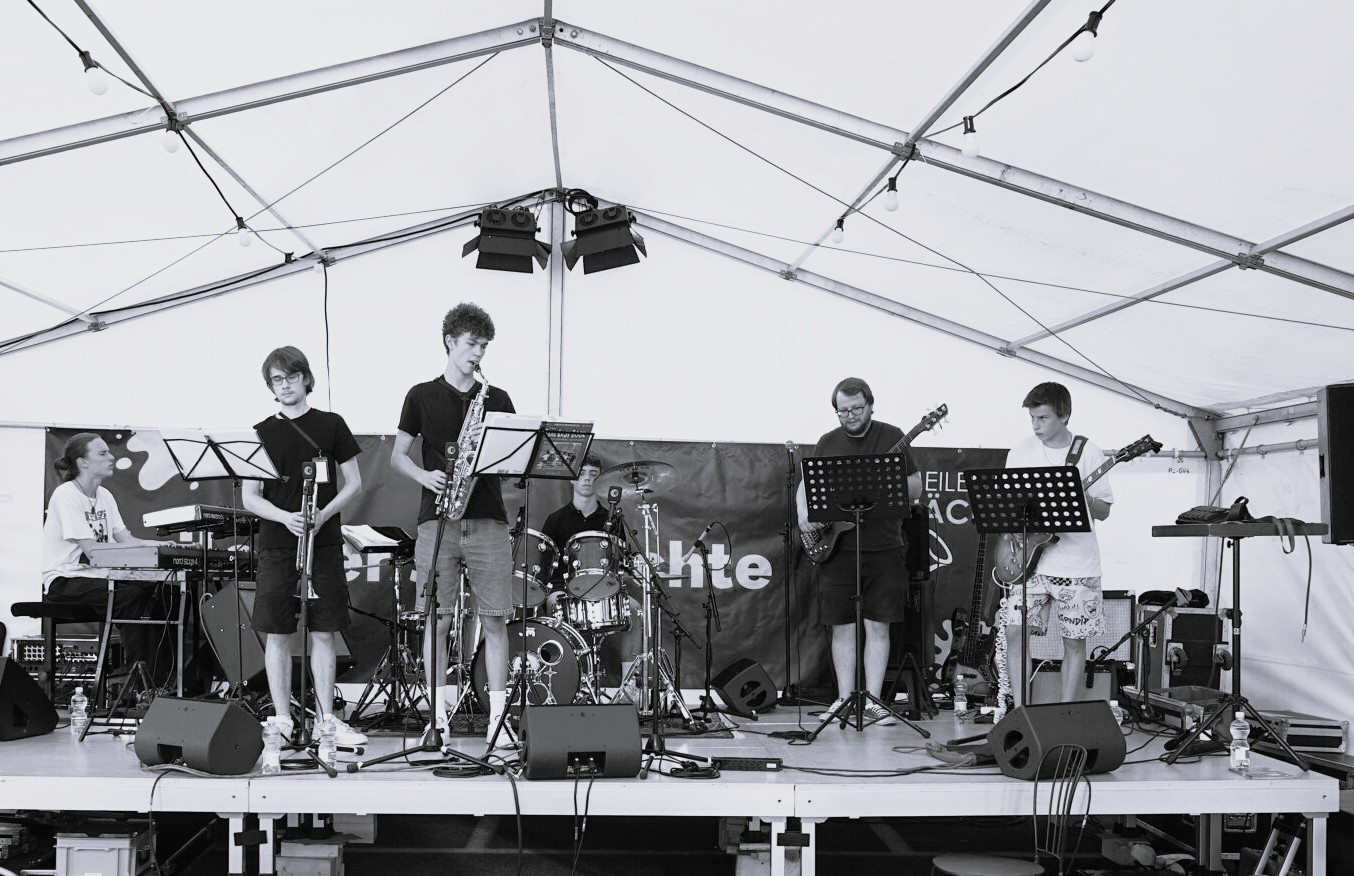 Ocean Cloud - Seminarhotel Schweiz - Ferien, Seminare, Hotel und Hochzeiten in Filzbach, Glarus, Schweiz im Glarnerland