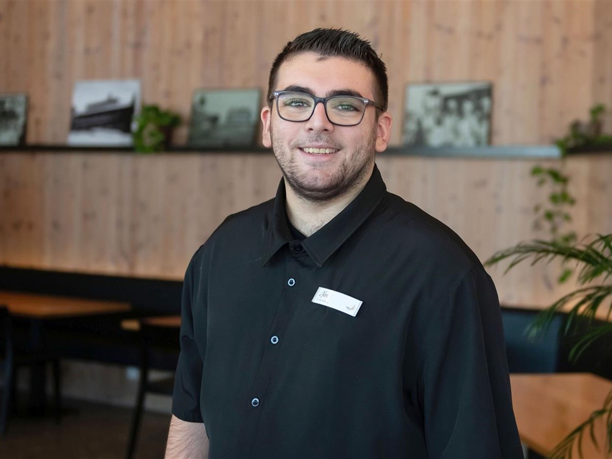 Alex - Seminarhotel Lihn: Ferien, Seminare und Bankette im Glarnerland, Glarus über dem Walensee