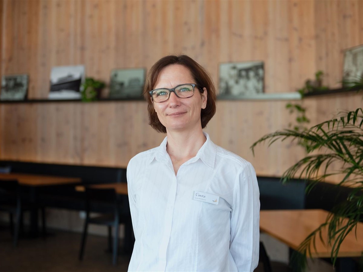 Ramona - Seminarhotel Lihn: Ferien, Seminare und Bankette im Glarnerland, Glarus über dem Walensee