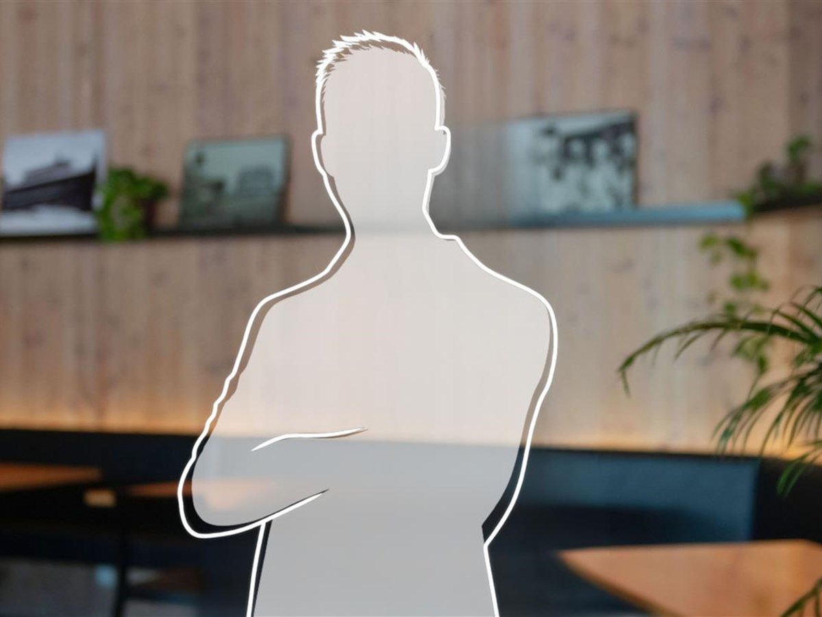 Marcel - Seminarhotel Lihn: Ferien, Seminare und Bankette im Glarnerland, Glarus über dem Walensee