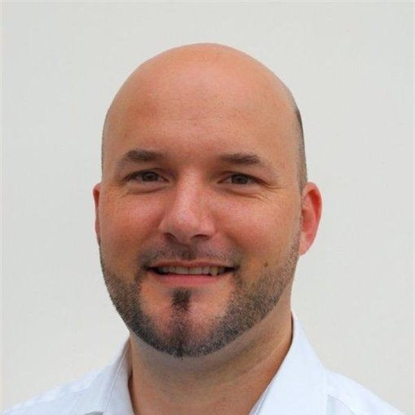 Testimonial Seminarhotel Lihn: Daniel Färber, Berufsbildungsfachmann Genossenschaft Migros Ostschweiz - Geniessen Sie Seminare, Ferien, Wandern und Bankette im Seminarhotel Lihn in Glarus, Ostschweiz im Glarnerland am Walensee